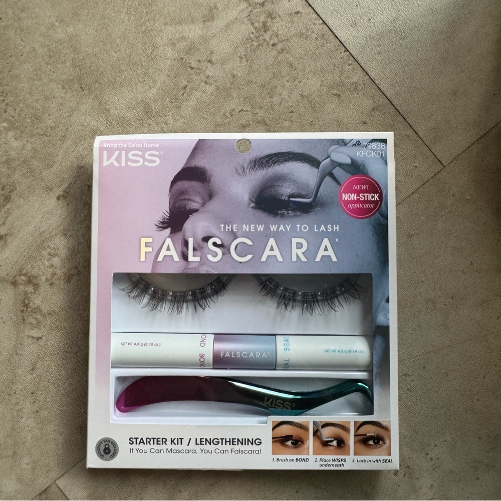 Kiss Falscara Lash Kit with Black Wisps
